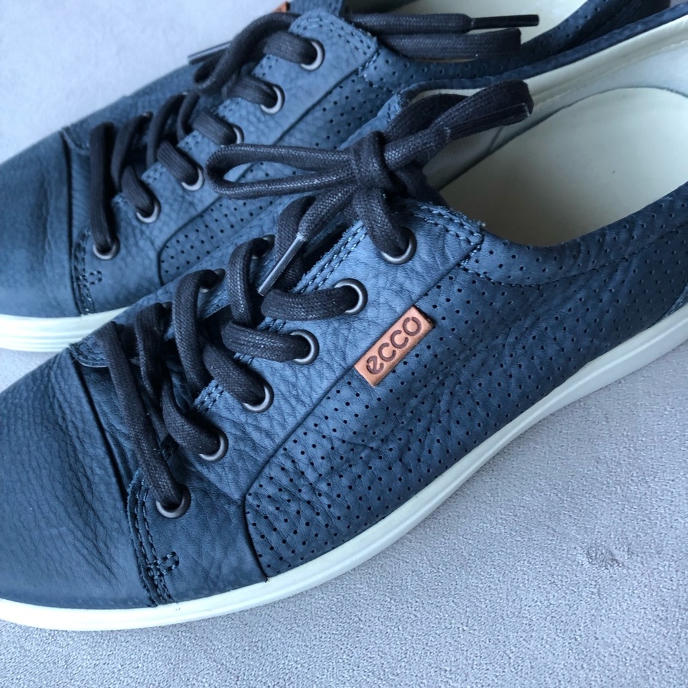 ECCO ~ Soft 7 Lace Up Sneakers ~ Men’s Size 43 US 9